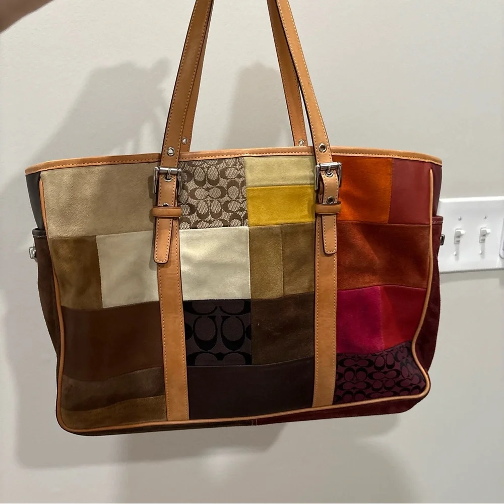 💎VINTAGE RARE Coach Patchwork Tote in Multi-Tone Suede and Leather EUC - Picture 6 of 14